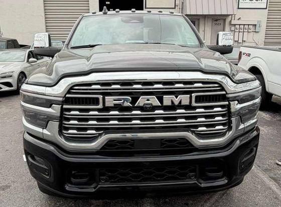 RAM 3500 6.7 I6 TURBO DIESEL LIMITED LONGHORN CD 4X4  AUTOMÁTICO